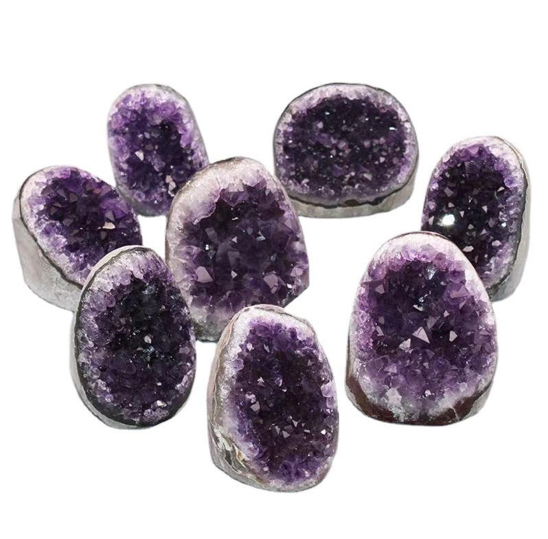 Crystal clusters/geodes